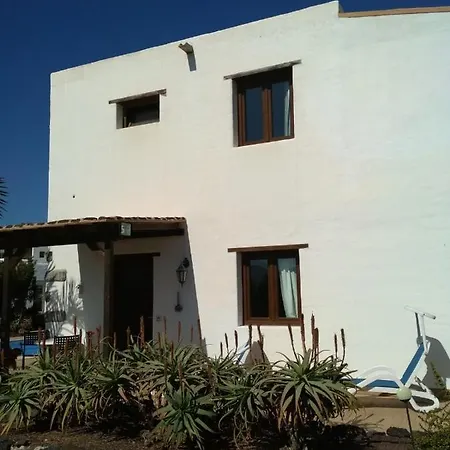 Villa Dreaming